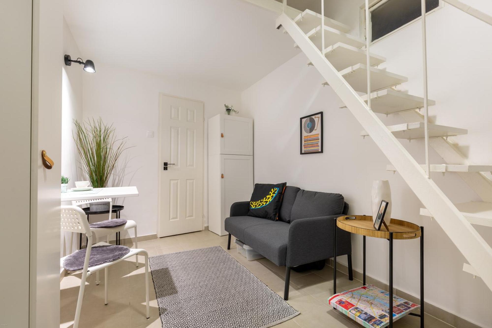 L9 Lonyay Apartment Budapest Ngoại thất bức ảnh